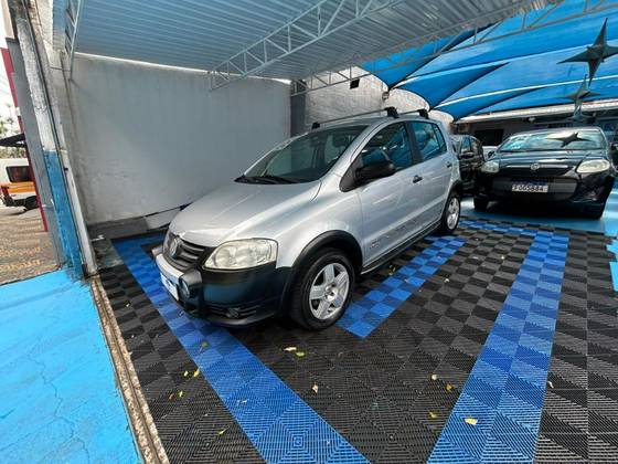 VOLKSWAGEN CROSSFOX 1.6 MI FLEX 8V 4P MANUAL